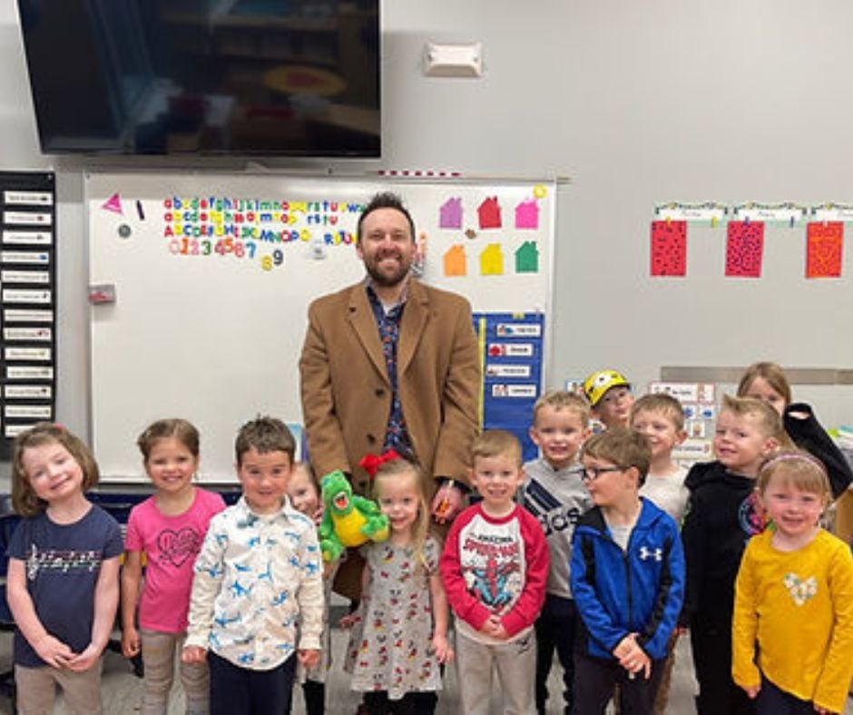 2022 DSM Christian Preschool class about the importance of brushing your teeth!